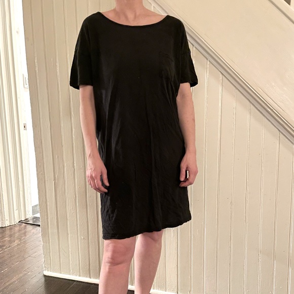 Held in common plain cotton Aimee tshirt dress - Picture 2 of 4